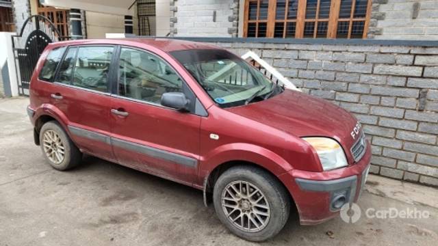 https://stimg2.cardekho.com/images/usedcarimages/large/2-2023/3625164/IMG-20221213-WA0016.jpg?imwidth=6400