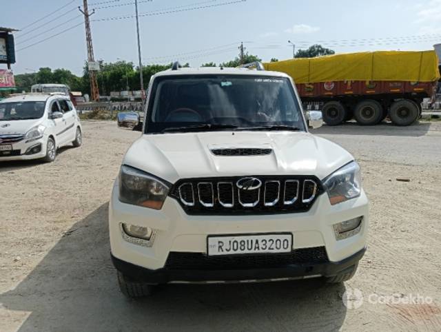 https://stimg2.cardekho.com/images/usedcarimages/large/2-2023/3625424/IMG20220917150905.jpg?imwidth=6400