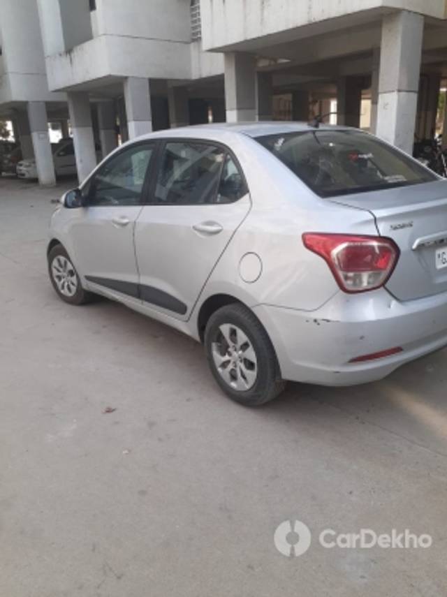 https://stimg2.cardekho.com/images/usedcarimages/large/2-2023/3625691/IMG-20221105-WA0003.jpg?imwidth=6401