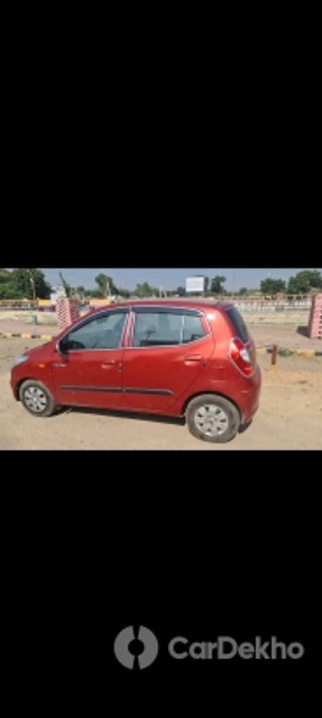 https://stimg2.cardekho.com/images/usedcarimages/large/2-2023/3626354/Screenshot_20230223_150845_WhatsAppBusiness.jpg?imwidth=6401