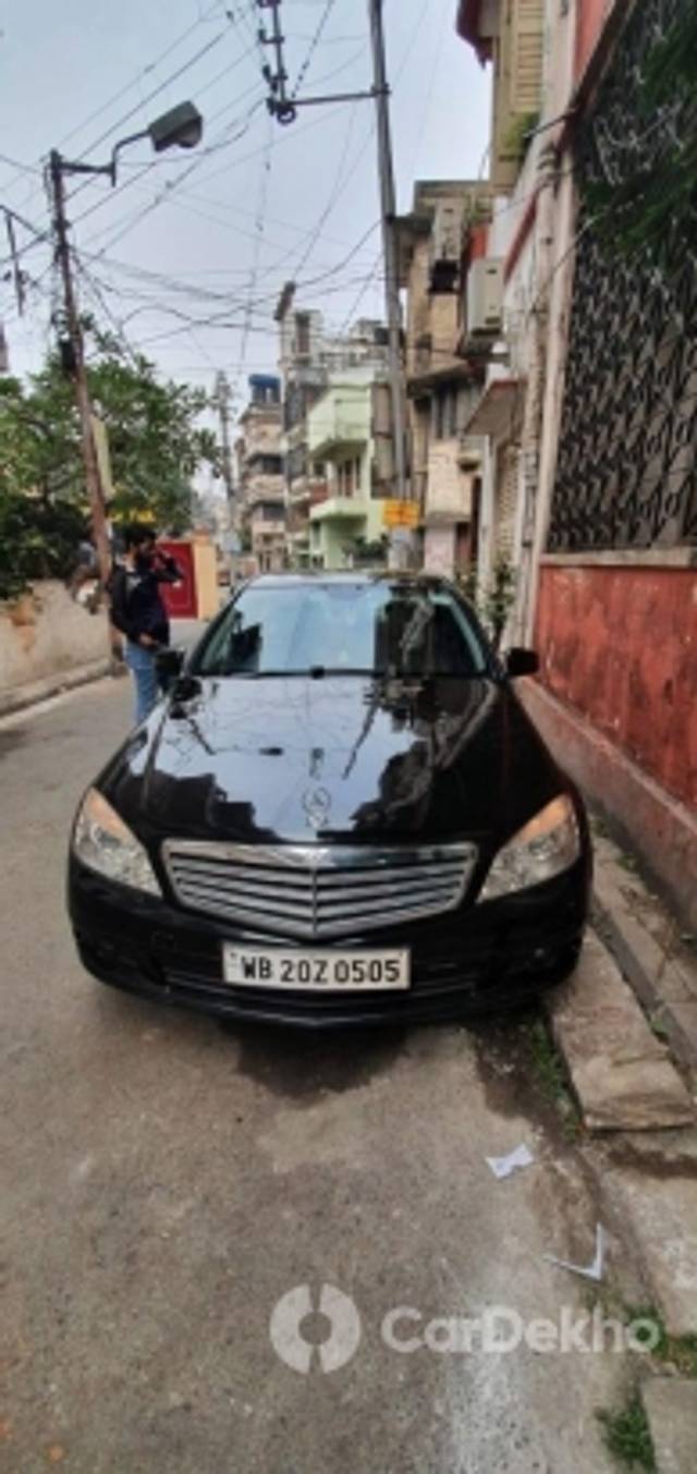 https://stimg2.cardekho.com/images/usedcarimages/large/2-2023/3628020/IMG-20230203-WA0011.jpg?imwidth=6400