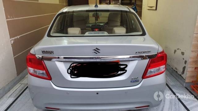 https://stimg2.cardekho.com/images/usedcarimages/large/2-2023/3628151/0622EE94-09C5-44EB-A67A-59020BE194DA.jpg?imwidth=6401