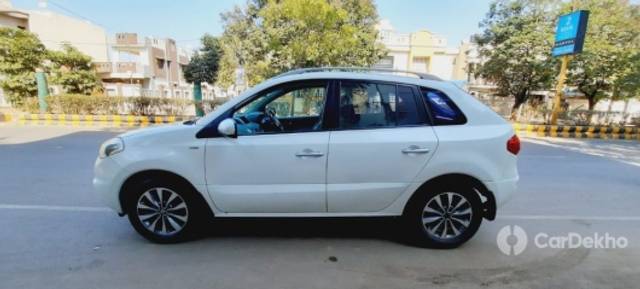 https://stimg2.cardekho.com/images/usedcarimages/large/2-2023/3629105/4B982518-BFC6-442D-B7DC-D78AAA454837.jpg?imwidth=6402
