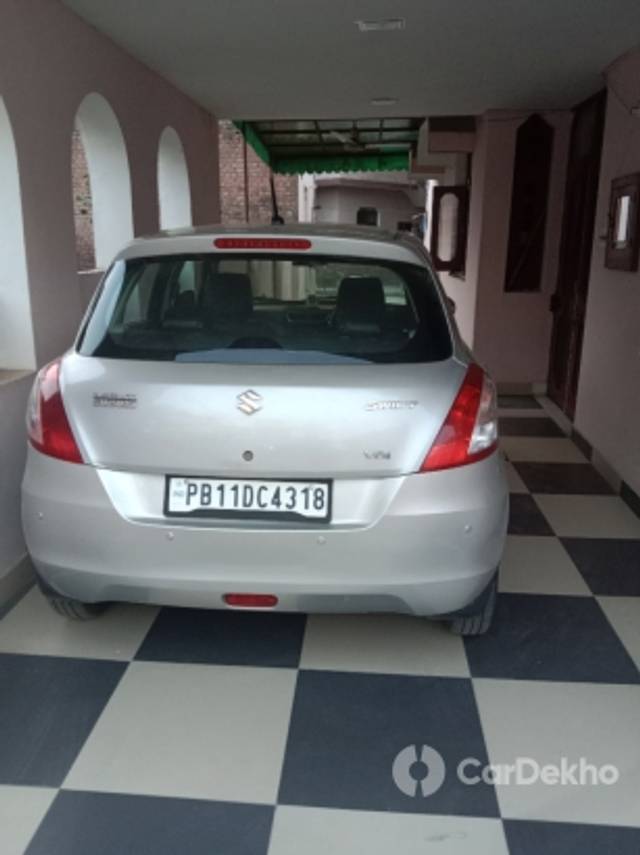https://stimg2.cardekho.com/images/usedcarimages/large/2-2023/3629118/IMG_20230220_181000.jpg?imwidth=6401