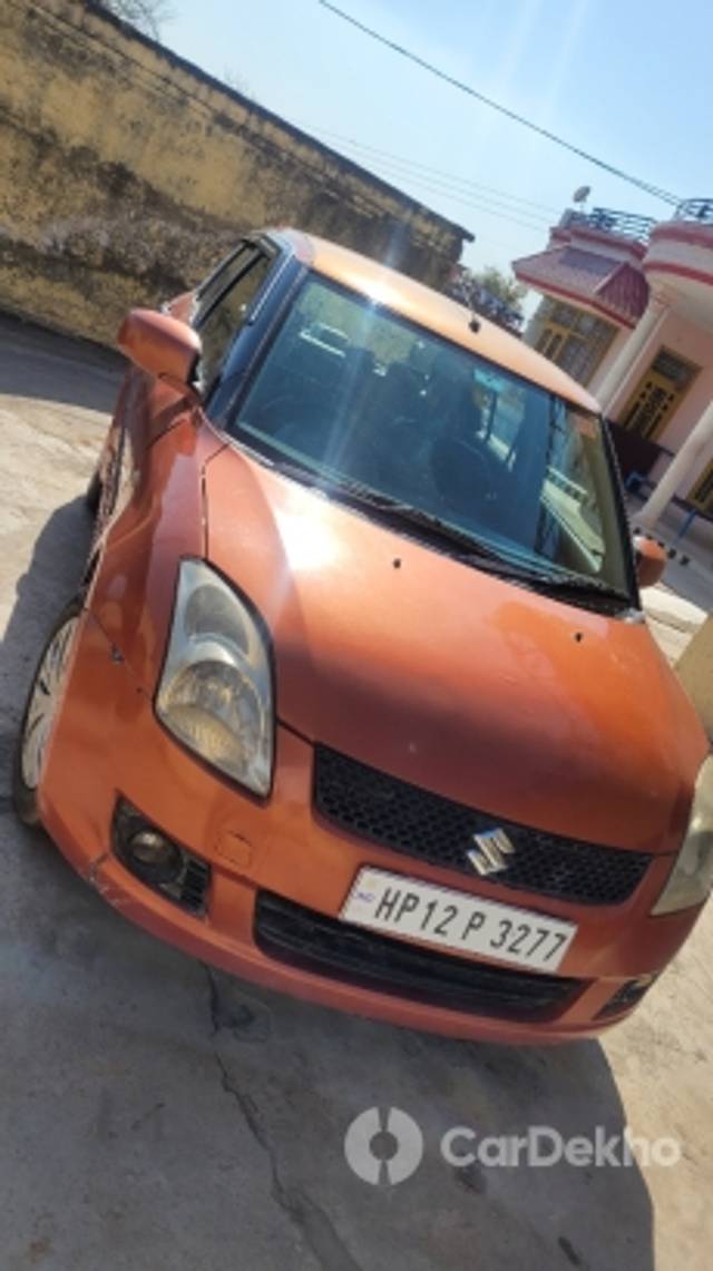https://stimg2.cardekho.com/images/usedcarimages/large/2-2023/3629401/20230225_135840.jpg?imwidth=6401