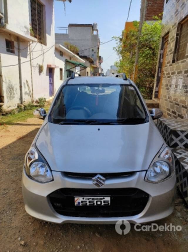 https://stimg2.cardekho.com/images/usedcarimages/large/2-2023/3629452/IMG_20230225_120832.jpg?imwidth=6400