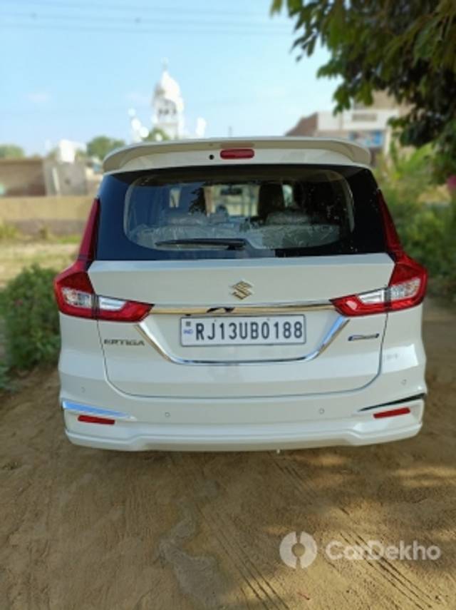 https://stimg2.cardekho.com/images/usedcarimages/large/2-2023/3629855/IMG202109010822230.jpg?imwidth=6401
