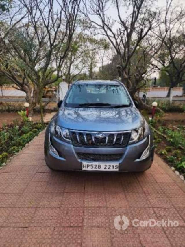 https://stimg2.cardekho.com/images/usedcarimages/large/2-2023/3630509/20230302_1755584.jpg?imwidth=6400