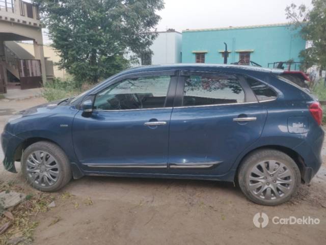 https://stimg2.cardekho.com/images/usedcarimages/large/2-2023/3631055/IMG_20230222_182540.jpg?imwidth=6401