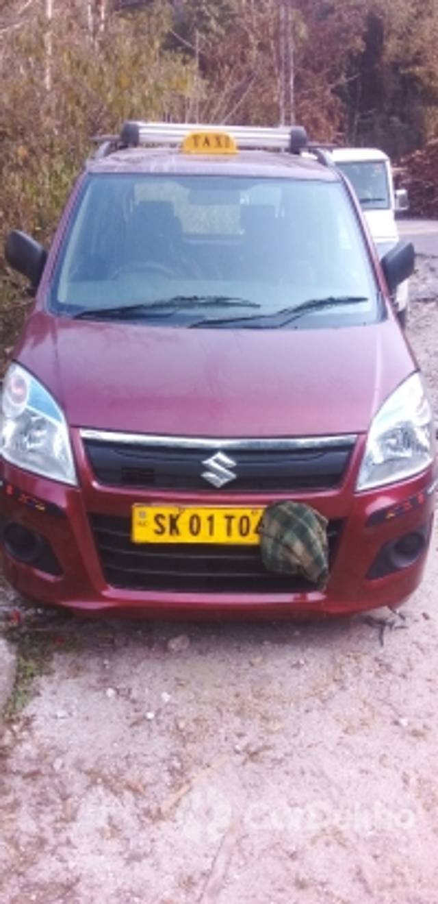 https://stimg2.cardekho.com/images/usedcarimages/large/2-2023/3631127/20220318_152303.jpg?imwidth=6400