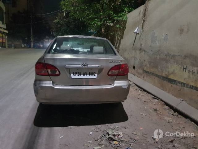 https://stimg2.cardekho.com/images/usedcarimages/large/2-2023/3631139/20230225_010405.jpg?imwidth=6402