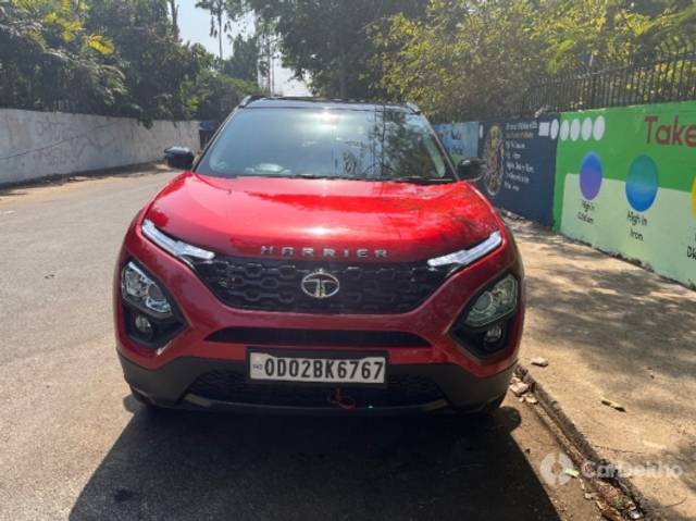 https://stimg2.cardekho.com/images/usedcarimages/large/2-2023/3631403/11A6F192-1CE8-4D4C-AC51-210BB4AFFD6D.jpg?imwidth=6400