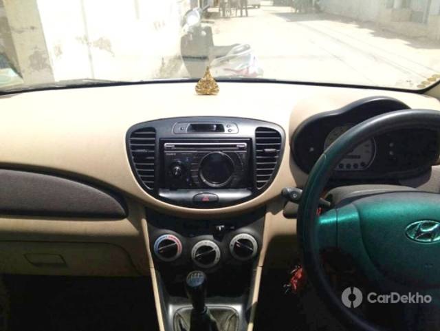 https://stimg2.cardekho.com/images/usedcarimages/large/2-2023/3631512/IMG-20230227-WA0029.jpg?imwidth=6401