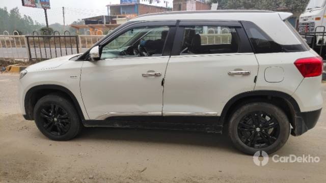 https://stimg2.cardekho.com/images/usedcarimages/large/2-2023/3632196/IMG_20230201_115008.jpg?imwidth=6401