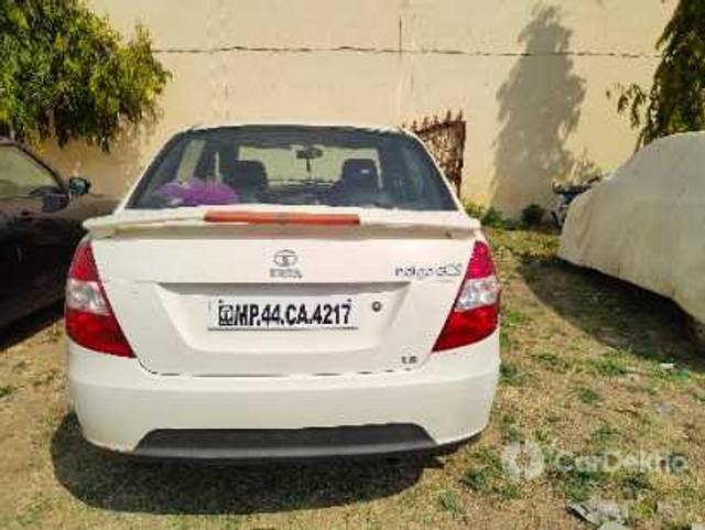 https://stimg2.cardekho.com/images/usedcarimages/large/2-2023/3633665/IMG202303011114302.jpg?imwidth=6402