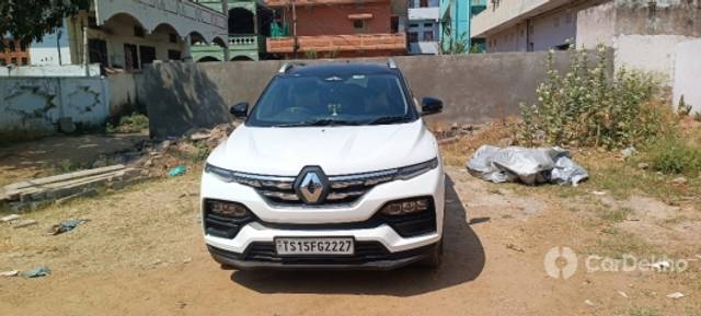 https://stimg2.cardekho.com/images/usedcarimages/large/2-2023/3633933/IMG_20230226_112525.jpg?imwidth=6400