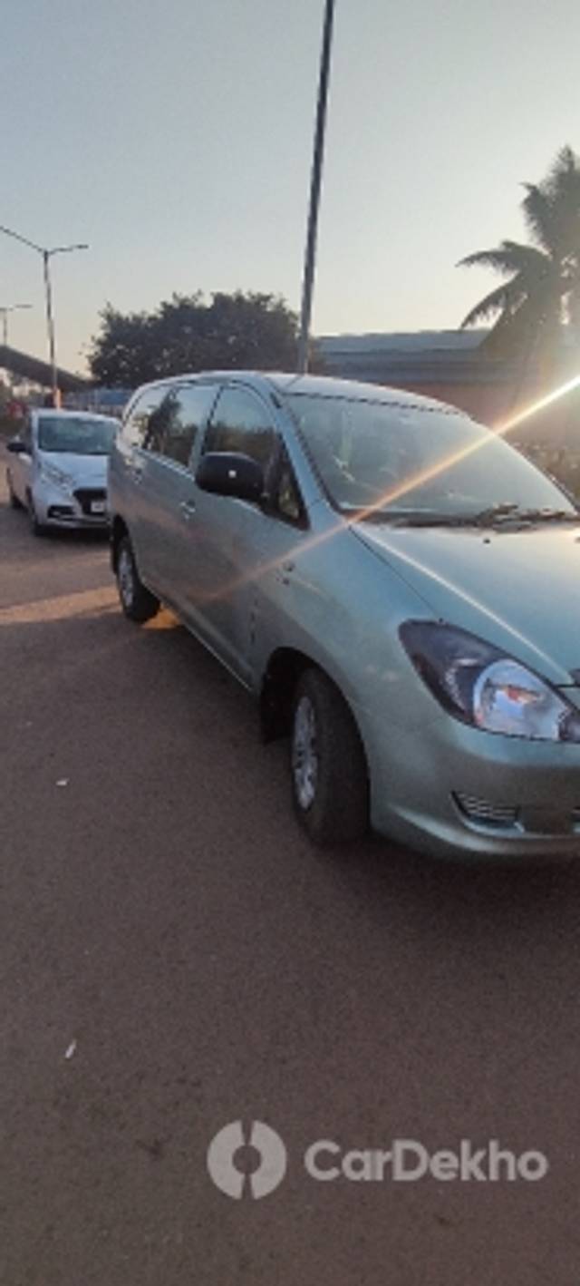 https://stimg2.cardekho.com/images/usedcarimages/large/3-2023/3634033/IMG_20230214_071656.jpg?imwidth=6402