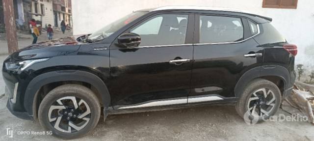 https://stimg2.cardekho.com/images/usedcarimages/large/3-2023/3634065/IMG20230226181238.jpg?imwidth=6402