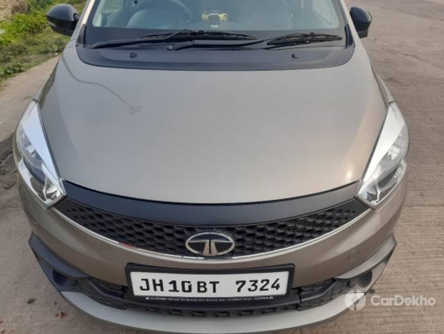 https://stimg2.cardekho.com/images/usedcarimages/large/3-2023/3634066/20211211_105925.jpg?imwidth=6400