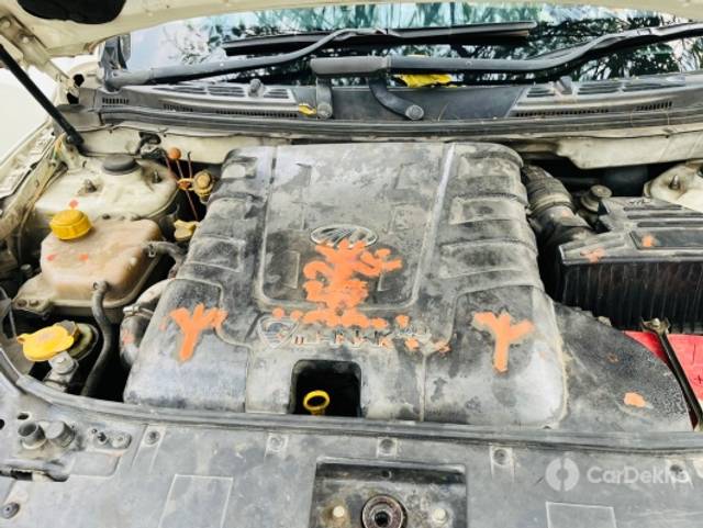 https://stimg2.cardekho.com/images/usedcarimages/large/3-2023/3634717/2BBFF34C-E157-4188-BE9E-462CF7F161EB.jpg?imwidth=6401