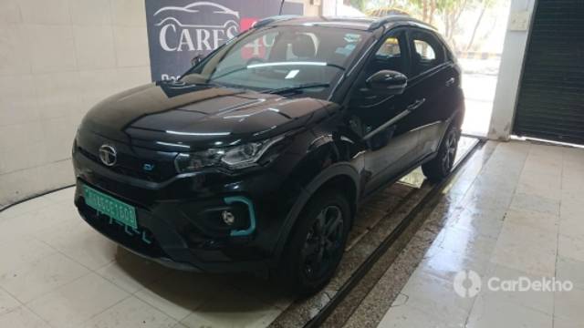 https://stimg2.cardekho.com/images/usedcarimages/large/3-2023/3634727/IMG-20230215-WA0005.jpg?imwidth=6400