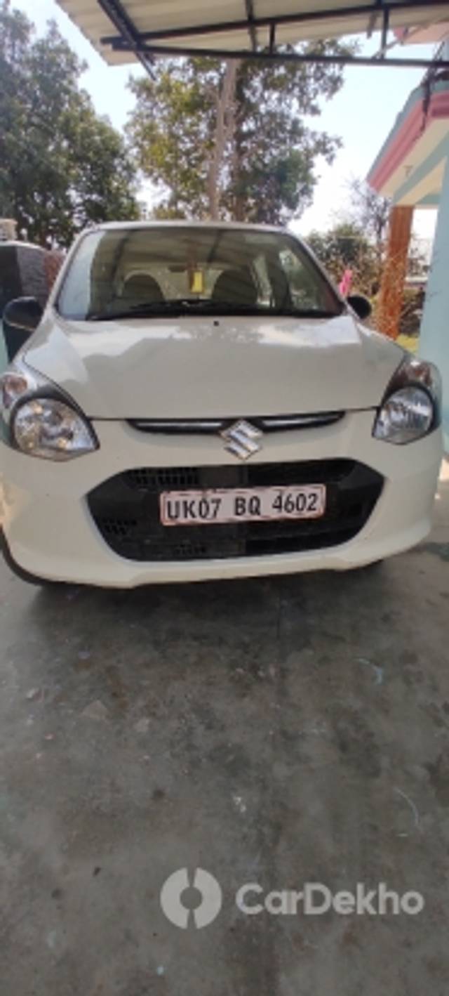 https://stimg2.cardekho.com/images/usedcarimages/large/3-2023/3635119/IMG_20230302_113744.jpg?imwidth=6401