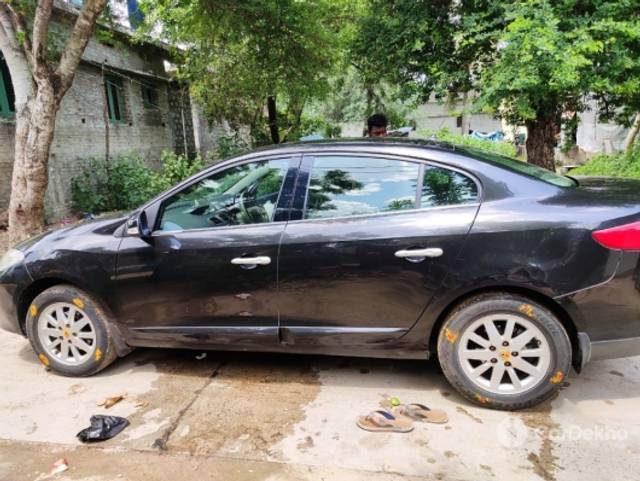 https://stimg2.cardekho.com/images/usedcarimages/large/3-2023/3635468/IMG-20210713-WA0000.jpg?imwidth=6400