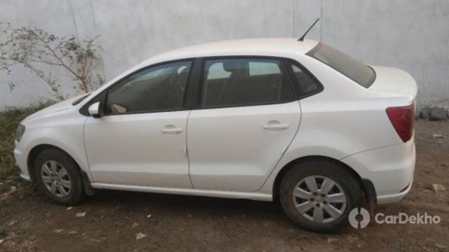https://stimg2.cardekho.com/images/usedcarimages/large/3-2023/3636312/IMG_20221227_172108.jpg?imwidth=6402