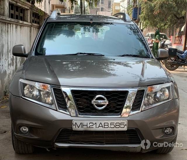 https://stimg2.cardekho.com/images/usedcarimages/large/3-2023/3636558/166CA206-7530-4679-94EB-D08A23E7142A.jpg?imwidth=6400