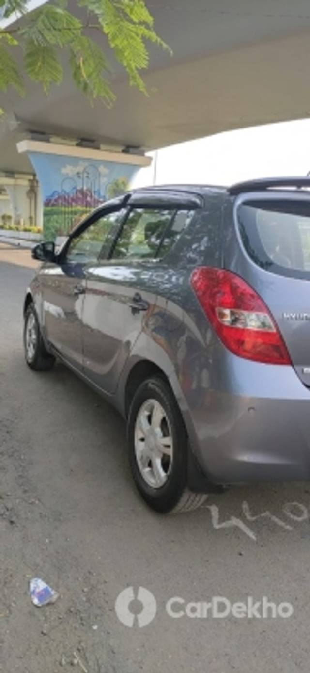 https://stimg2.cardekho.com/images/usedcarimages/large/3-2023/3636651/IMG-20211224-WA0012.jpg?imwidth=6401