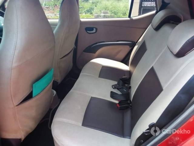 https://stimg2.cardekho.com/images/usedcarimages/large/3-2023/3636741/inbound1505121391247443973.jpg?imwidth=6400