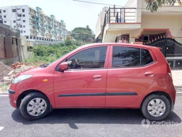 https://stimg2.cardekho.com/images/usedcarimages/large/3-2023/3636741/inbound1749326468021739100.jpg?imwidth=6401