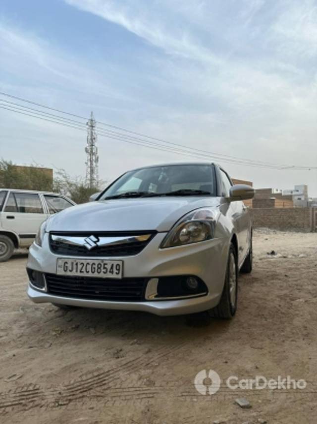 https://stimg2.cardekho.com/images/usedcarimages/large/3-2023/3637028/IMG-20230303-WA0018.jpg?imwidth=6401
