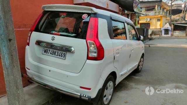 https://stimg2.cardekho.com/images/usedcarimages/large/3-2023/3637252/IMG20230204100129.jpg?imwidth=6402