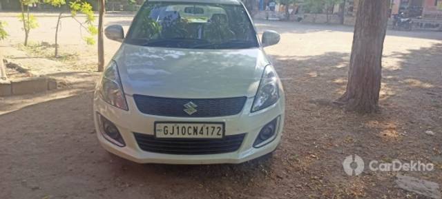 https://stimg2.cardekho.com/images/usedcarimages/large/3-2023/3637516/IMG-20220329-WA00221.jpg?imwidth=6400