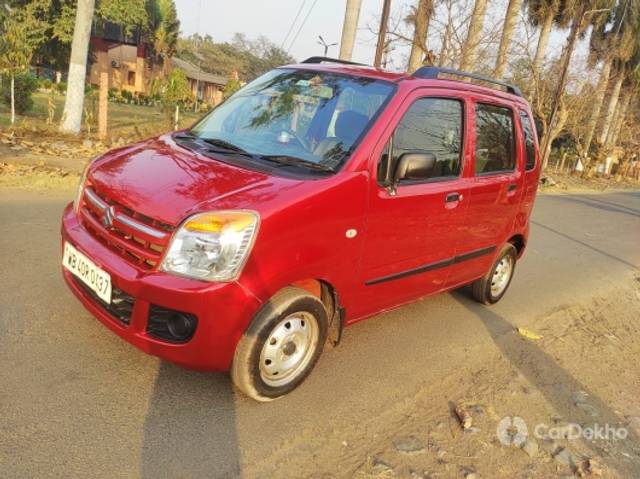 https://stimg2.cardekho.com/images/usedcarimages/large/3-2023/3638652/IMG-20230302-WA0067.jpg?imwidth=6401
