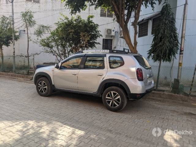 https://stimg2.cardekho.com/images/usedcarimages/large/3-2023/3639457/PXL_20230220_090628827.jpg?imwidth=6402