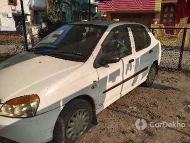https://stimg2.cardekho.com/images/usedcarimages/large/3-2023/3641981/IMG_20221205_1333510.jpg?imwidth=6400