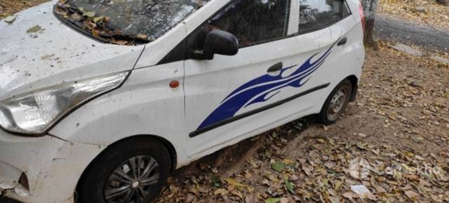 https://stimg2.cardekho.com/images/usedcarimages/large/3-2023/3642035/IMG_20230307_145424.jpg?imwidth=6402
