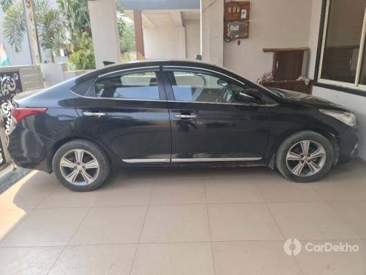 Hyundai Verna CRDi 1.6 SX Option