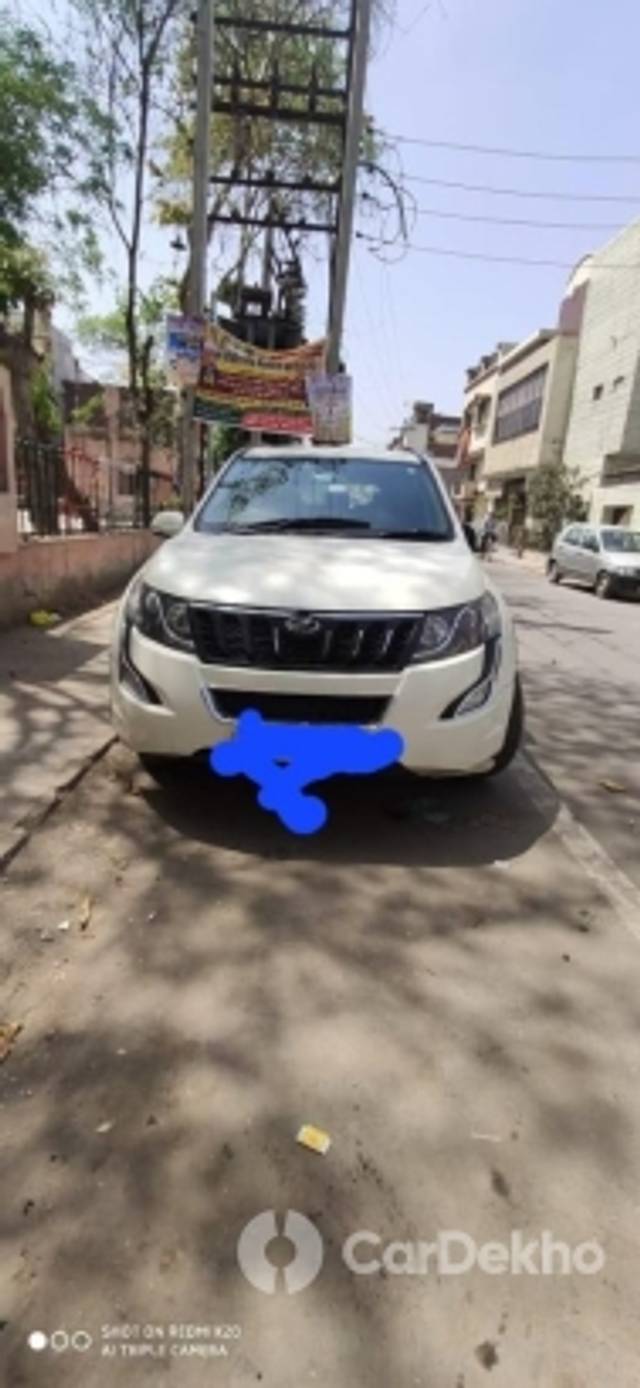 https://stimg2.cardekho.com/images/usedcarimages/large/3-2023/3642846/6c8b83a9-4b2c-4747-a9e8-d3619f1abd65.jpg?imwidth=6402