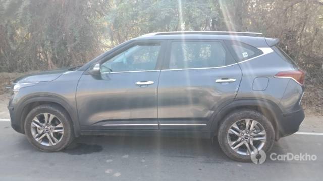 https://stimg2.cardekho.com/images/usedcarimages/large/3-2023/3642909/646BB192-E5D4-444D-ADF9-23AC8304A3A6.jpg?imwidth=6402