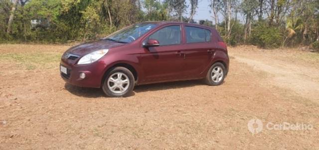 https://stimg2.cardekho.com/images/usedcarimages/large/3-2023/3643200/IMG-20200626-WA0011.jpg?imwidth=6400