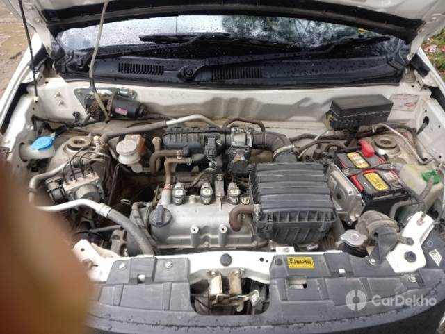 https://stimg2.cardekho.com/images/usedcarimages/large/3-2023/3643565/20230113_105304.jpg?imwidth=6401