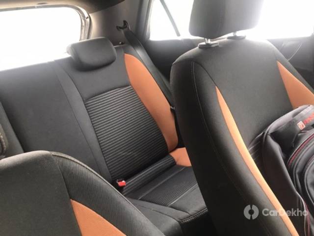 https://stimg2.cardekho.com/images/usedcarimages/large/3-2023/3644341/IMG-20210830-WA0004.jpg?imwidth=6401