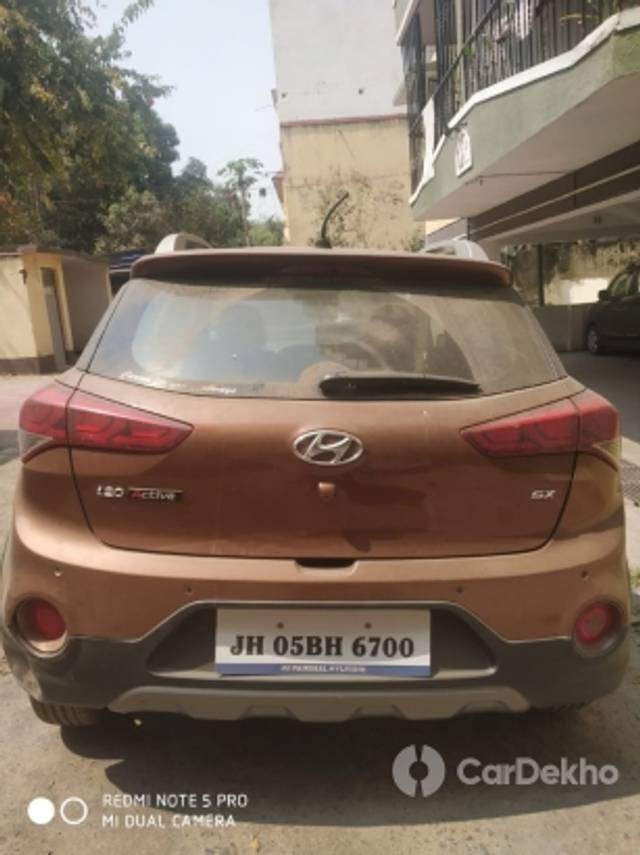 https://stimg2.cardekho.com/images/usedcarimages/large/3-2023/3645138/IMG-20230309-WA0006.jpg?imwidth=6402