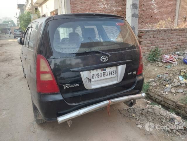 https://stimg2.cardekho.com/images/usedcarimages/large/3-2023/3645338/20230311_080254.jpg?imwidth=6402