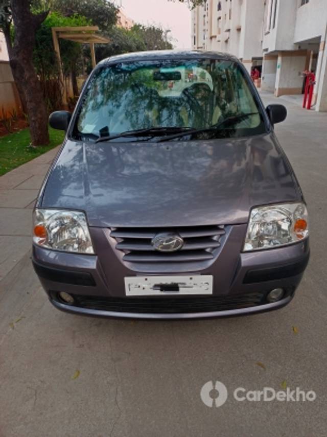 https://stimg2.cardekho.com/images/usedcarimages/large/3-2023/3645375/IMG_20230226_164639.jpg?imwidth=6400