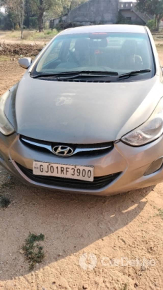 https://stimg2.cardekho.com/images/usedcarimages/large/3-2023/3645389/IMG20230228093448.jpg?imwidth=6401