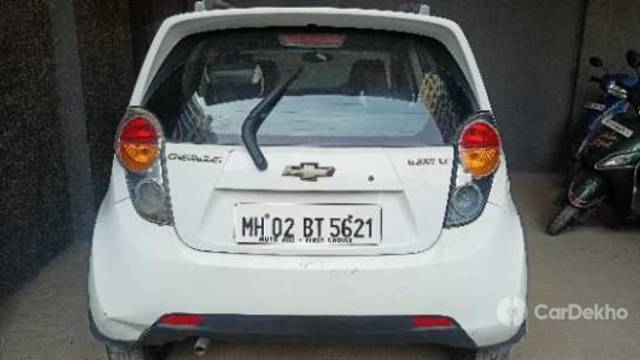 https://stimg2.cardekho.com/images/usedcarimages/large/3-2023/3645870/IMG202303111700172.jpg?imwidth=6401
